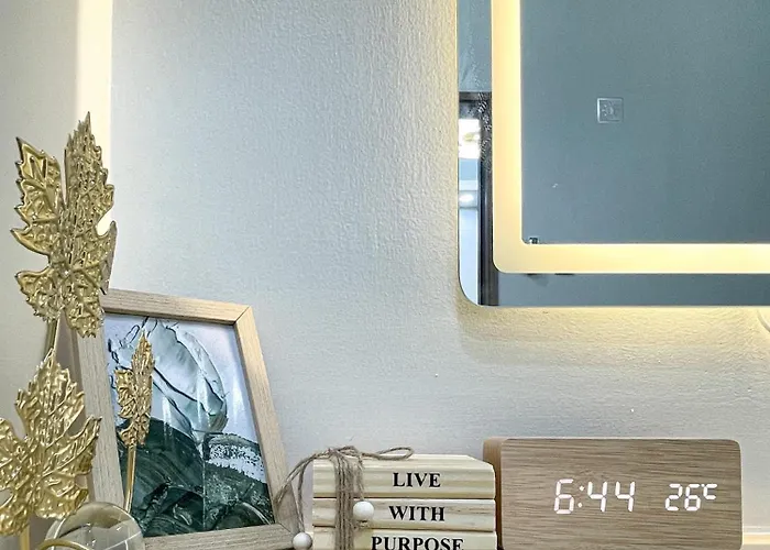 Y 'garnet Shore 3 Residences 1br By Jbco *